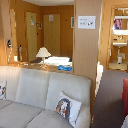 Otel Elli 2*