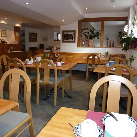Otel Elli