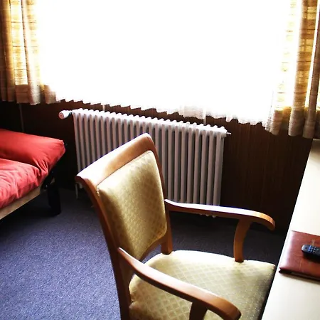 Otel Elli