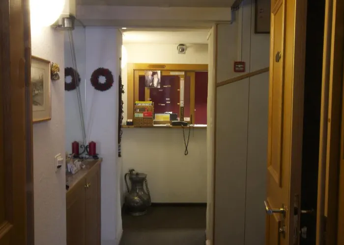 Elli فندق دافوس